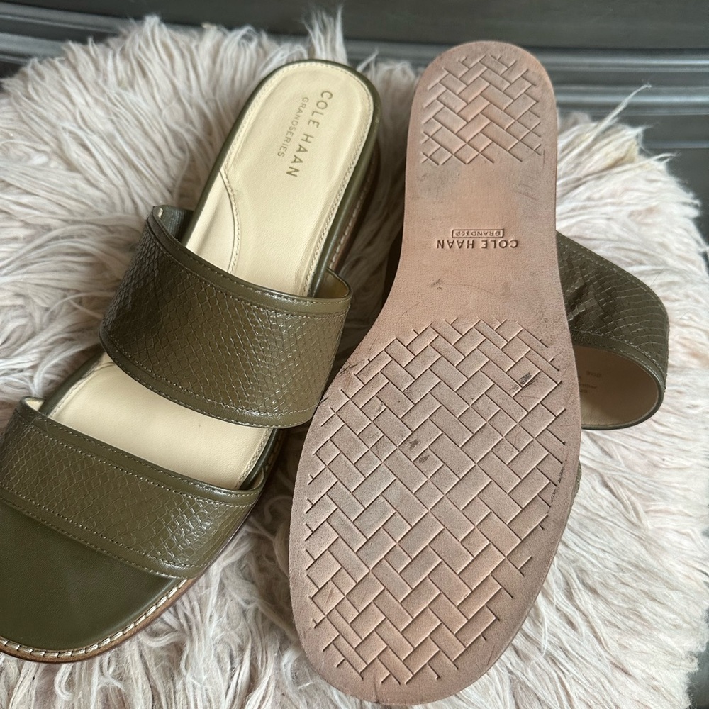 Cole Haan sandals - Picture 4 of 5